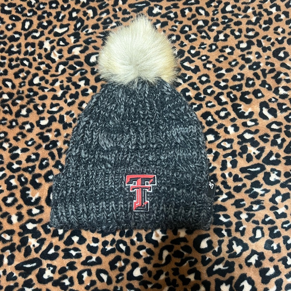 47 Gray and White Knit Pom-Pom Hat